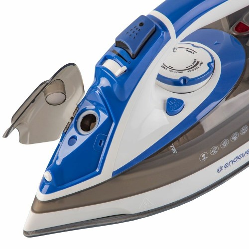 Утюг Endever Delta-231 (белый/синий/черный) 3