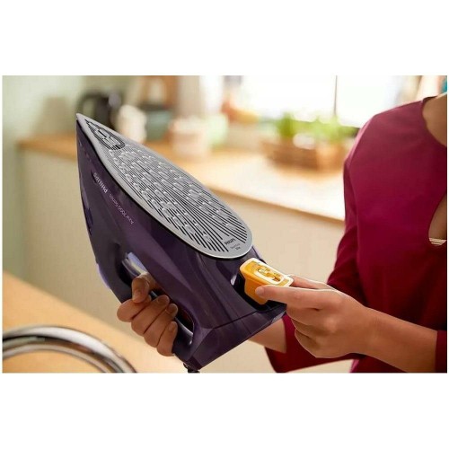 Утюг Philips Azur 7000 Series DST7051/30 (фиолетовый) 7