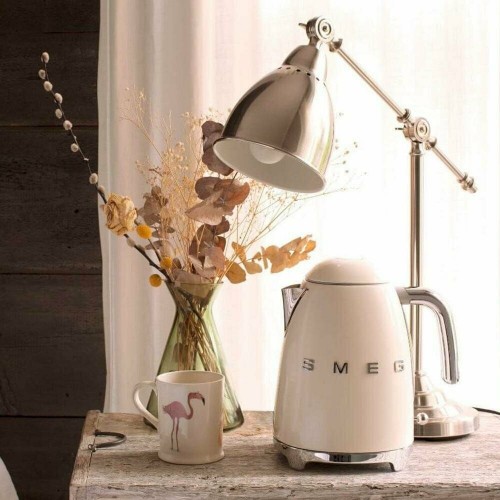 Электрочайник Smeg KLF03 (кремовый) 5
