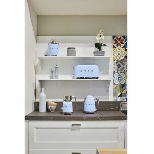 Электрочайник Smeg KLF03PBEU (пастельный голубой) 7