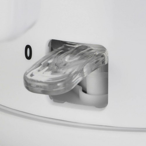 Электрочайник Vitek VT-7048 (белый) 9